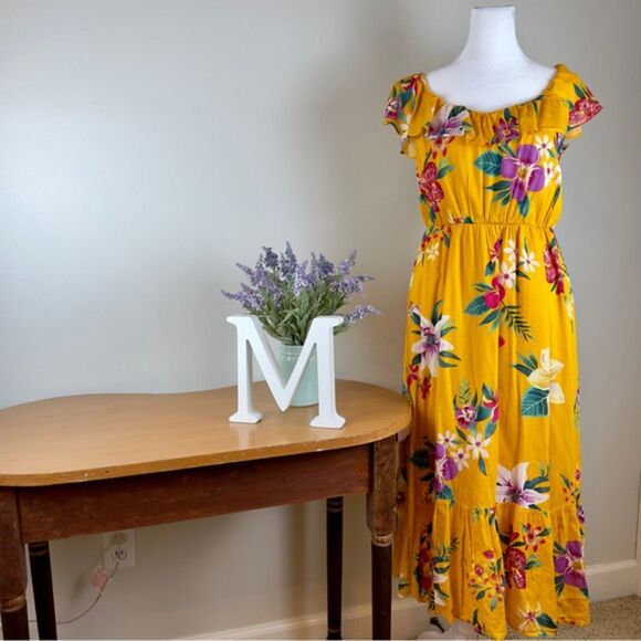 Old Navy Yellow Floral Midi Sundress - Size Medium - Ruffle Hem - Picture 1 of 10